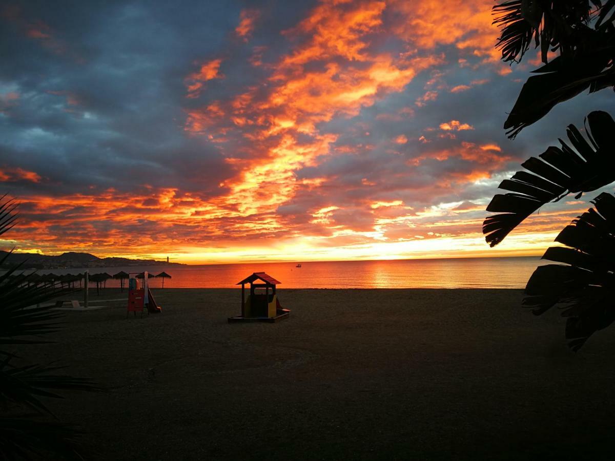 Apartamento Lujo Frente Al Mar Centro De Málaga Extérieur photo